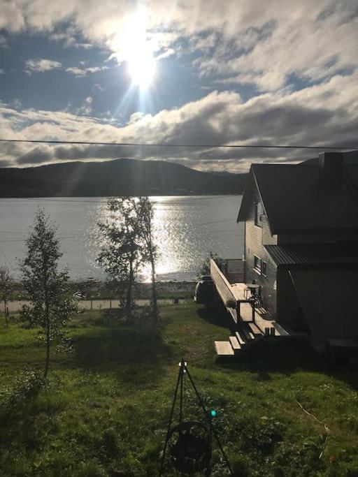 Trivelig fritidshus på Årnes, Senja Straumstad Eksteriør billede