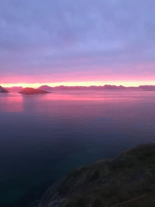 Trivelig fritidshus på Årnes, Senja Straumstad Eksteriør billede